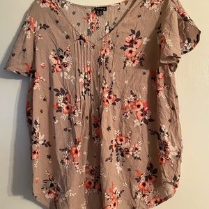 Torrid floral blouse size 0
